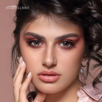 بيلا -  ألموند جراي