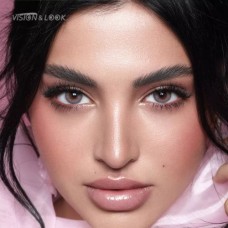 عدسات بيلا كريستال إن، Bella Crystal In، عدسات براقة طبيعية، عدسات تجميلية مضيئة، عدسات عيون مع لمعة، عدسات بيلا متألقة.